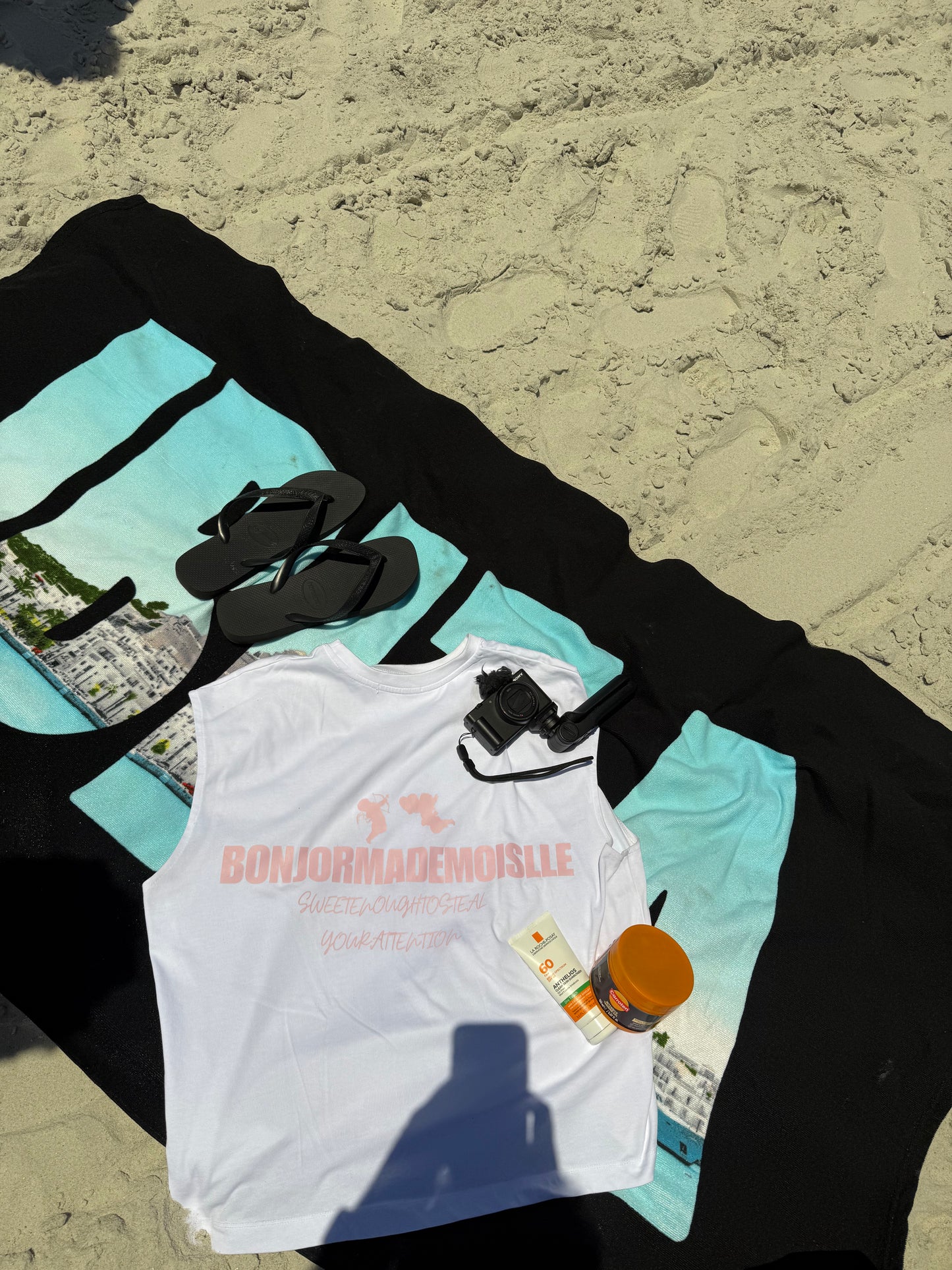 Love Shot Tank
